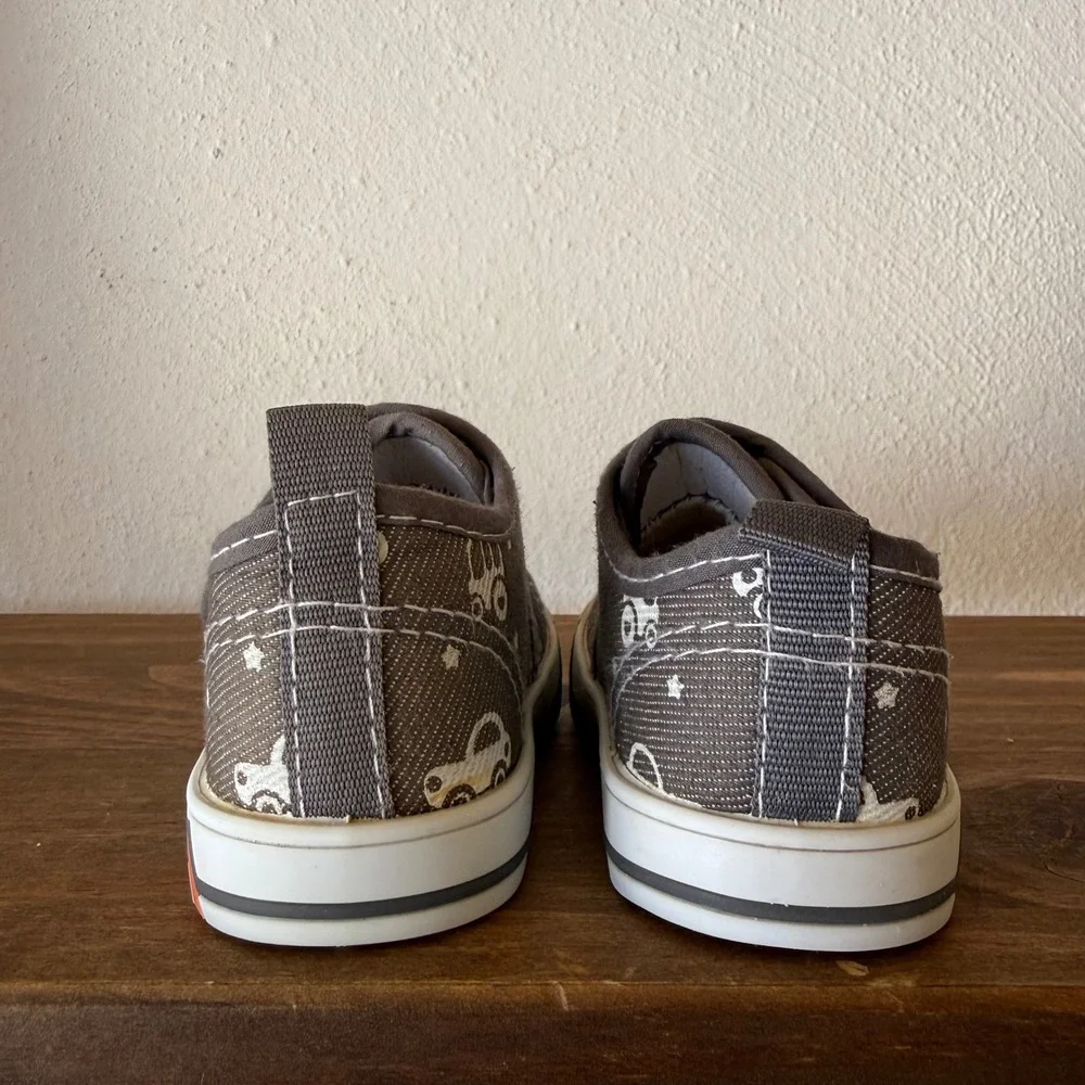 Toddler Slip On Sneakers Size 4 Gray Cars Print Hook & Loop Shoes